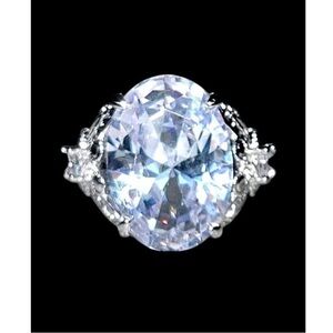 - 5.0 carat, Fancy Blue Diamond, Oval Shape, VS2 Clarity ring 18k finish